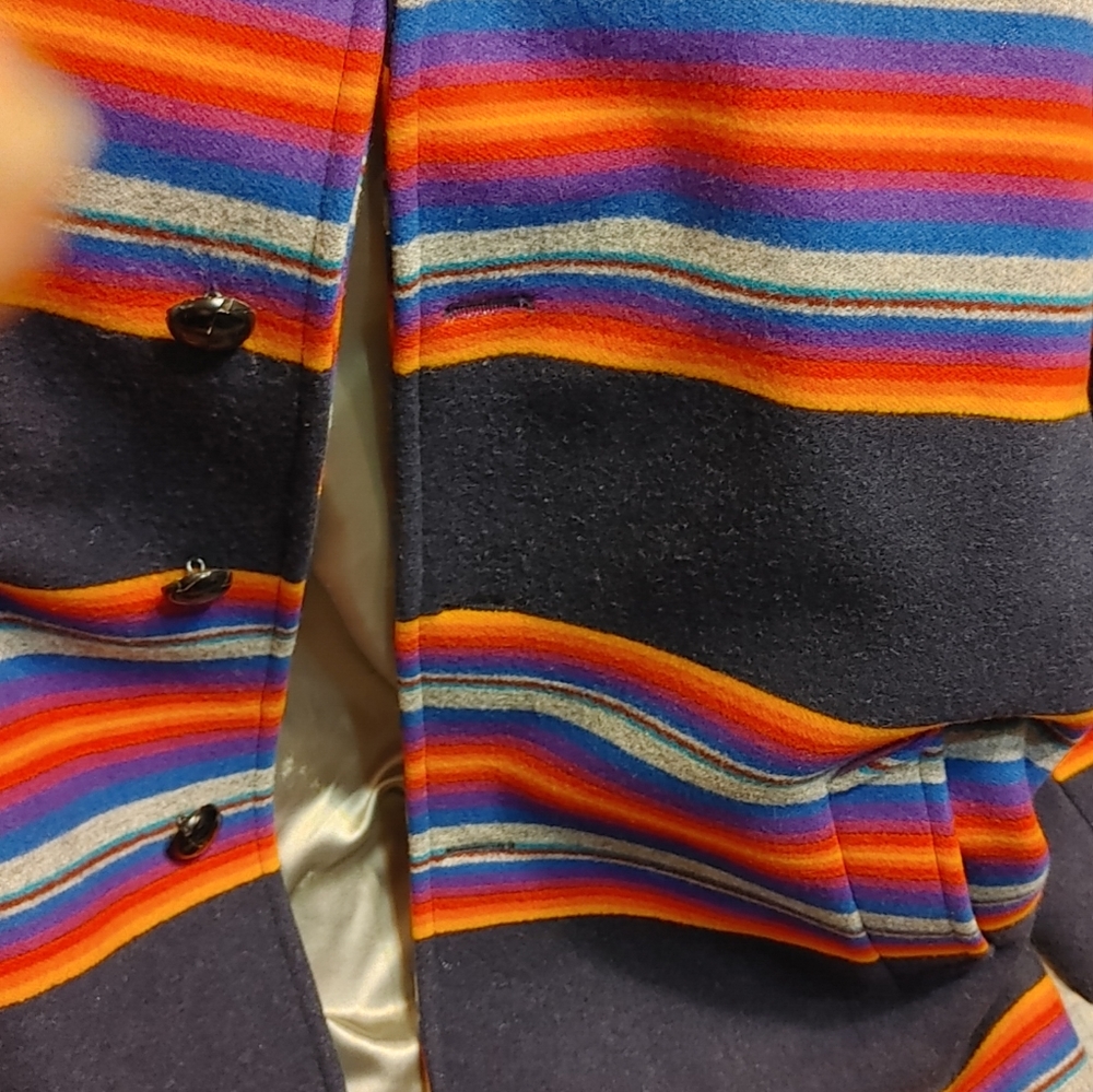 Mens Vintage Pendleton Stripe Cape Style coat - Picture 9 of 16